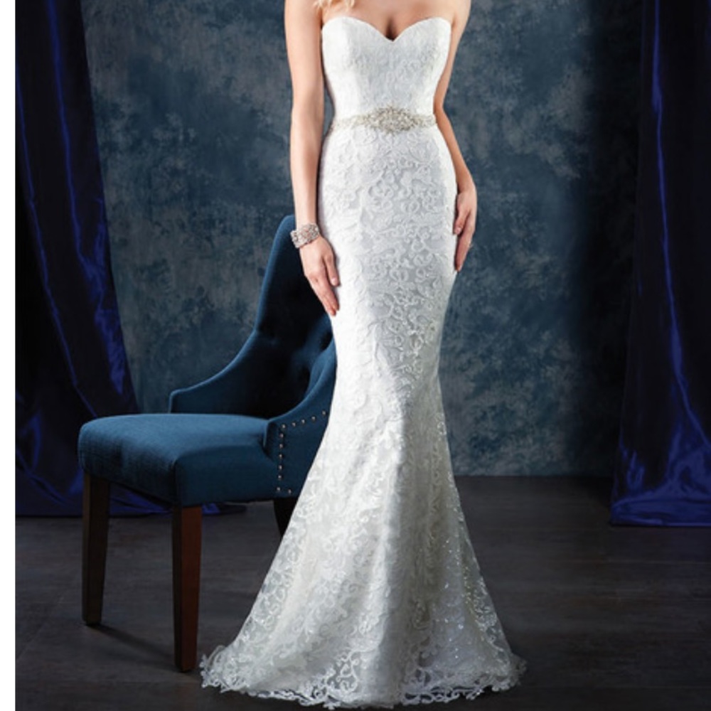 Brand new with tags Alfred Angelo style 996 dress, size 12